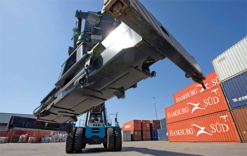 啟洋正面吊租賃為您分享集裝箱正面吊作業前要準備什么？